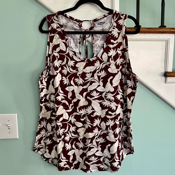 Old Navy Tank - Picture 1 of 6
